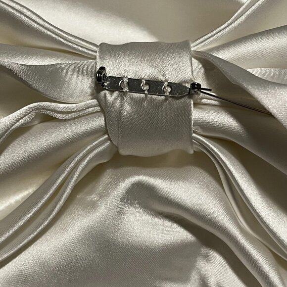 Satin Mini Dress With Bow - Picture 3 of 6